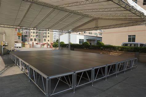 portable stage